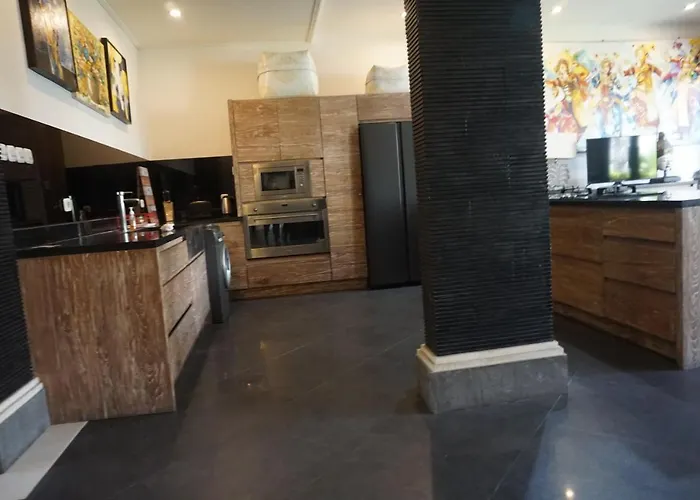 3 Bedroom Lingkar 89a *