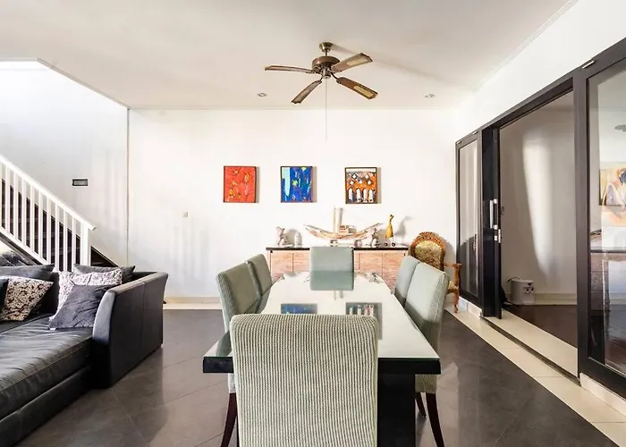 Villa 3 Bedroom Lingkar 89a *