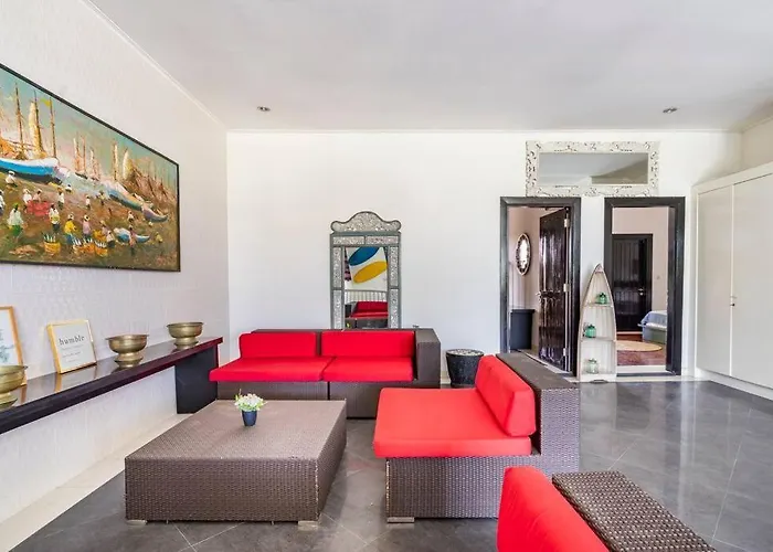 3 Bedroom Lingkar 89a Villa