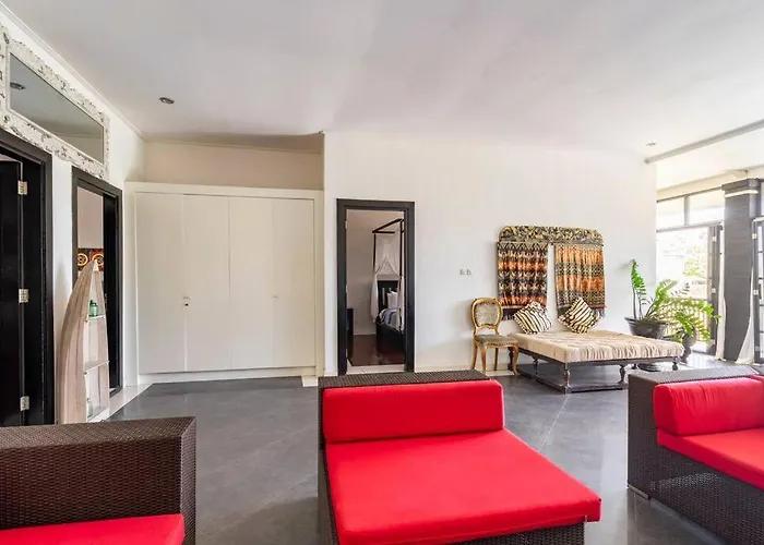 3 Bedroom Lingkar 89a Villa *