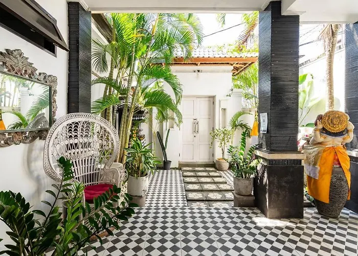 Villa 3 Bedroom Lingkar 89a Canggu